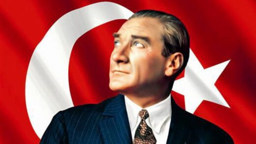 Atatürk’ün doğum tarihi net olarak bilinmiyor. Her ne kadar balık olduğunu iddia eden astrologlar olsa da annesinin verdiği bilgilere göre Şubat ayının ilk 15 gününde doğmuştur ve burcu Kovadır. Dahilerin, devrimcilerin, yenilikçilerin, modernizasyonun burcuyla Atamızın ne denli benzeş ortadadır.